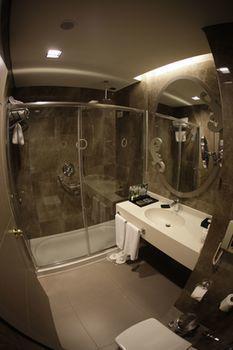 Doubletree By Hilton Atasehir And Conference Centre 5* Istanbul