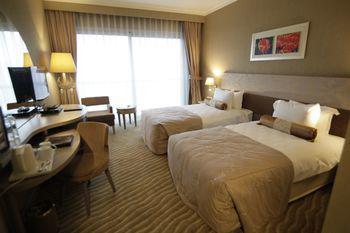 Hotel Doubletree By Hilton Atasehir And Conference Centre