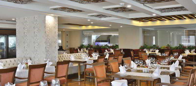 Hotel Doubletree By Hilton Atasehir And Conference Centre 5*