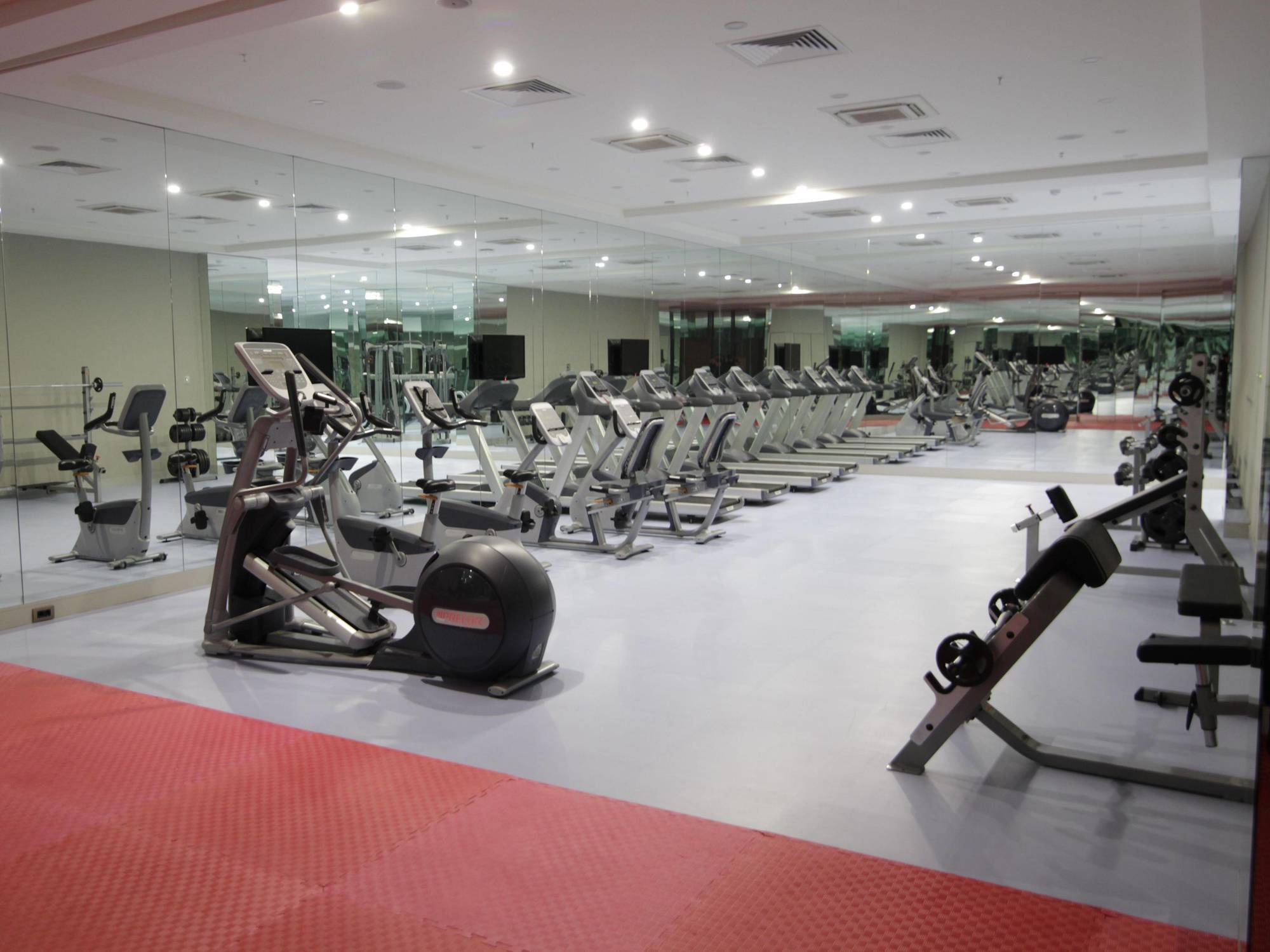 Hotel Doubletree By Hilton Atasehir And Conference Centre