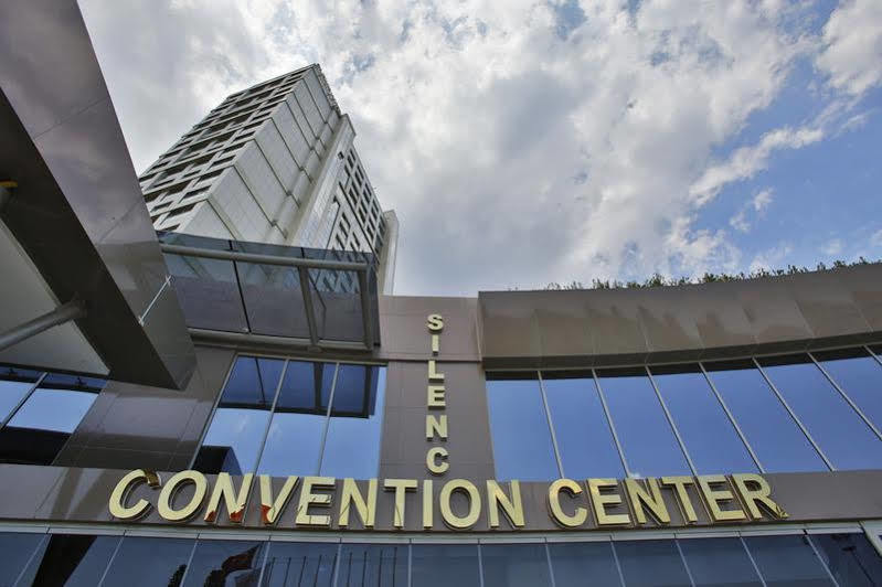 Doubletree By Hilton Atasehir And Conference Centre 5*